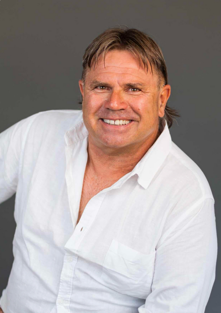 Graeme Lanham,  at 