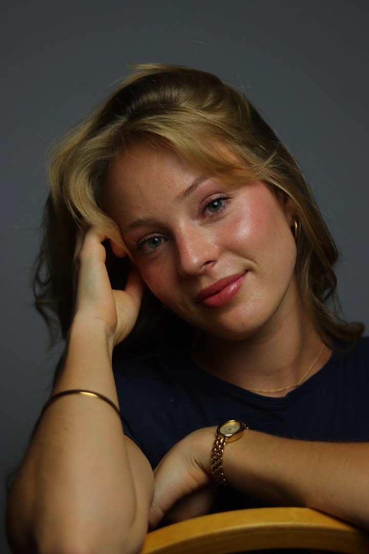 Georgia Langenberg,  at 